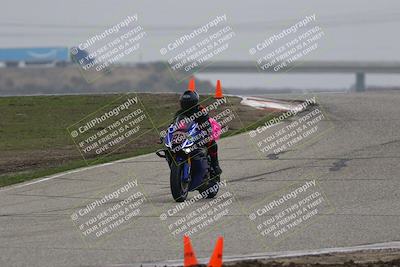 media/Nov-29-2025-TrackDaz (Sat) [[10ae2d9bce]]/C Group/Session 3 (Outside Grapevine)/